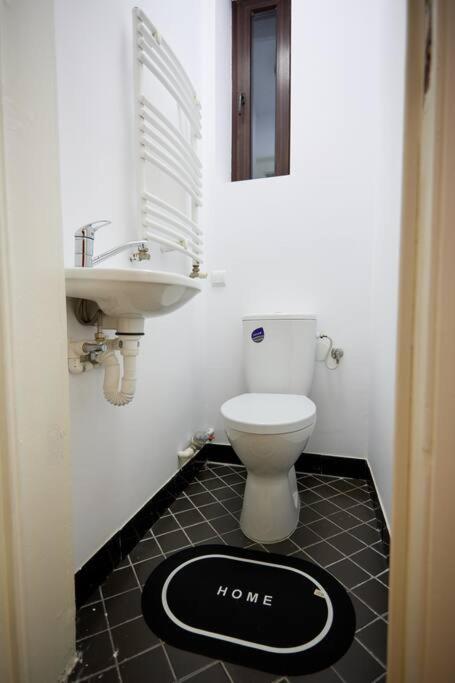 בוקרשט Caragiale Apartment מראה חיצוני תמונה