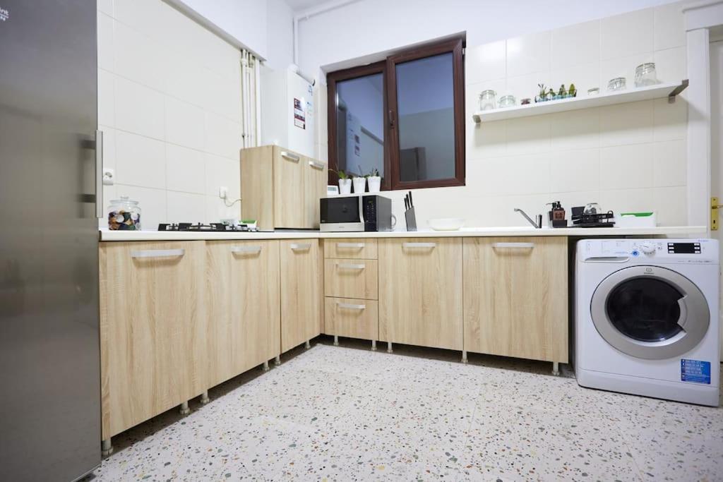 בוקרשט Caragiale Apartment מראה חיצוני תמונה