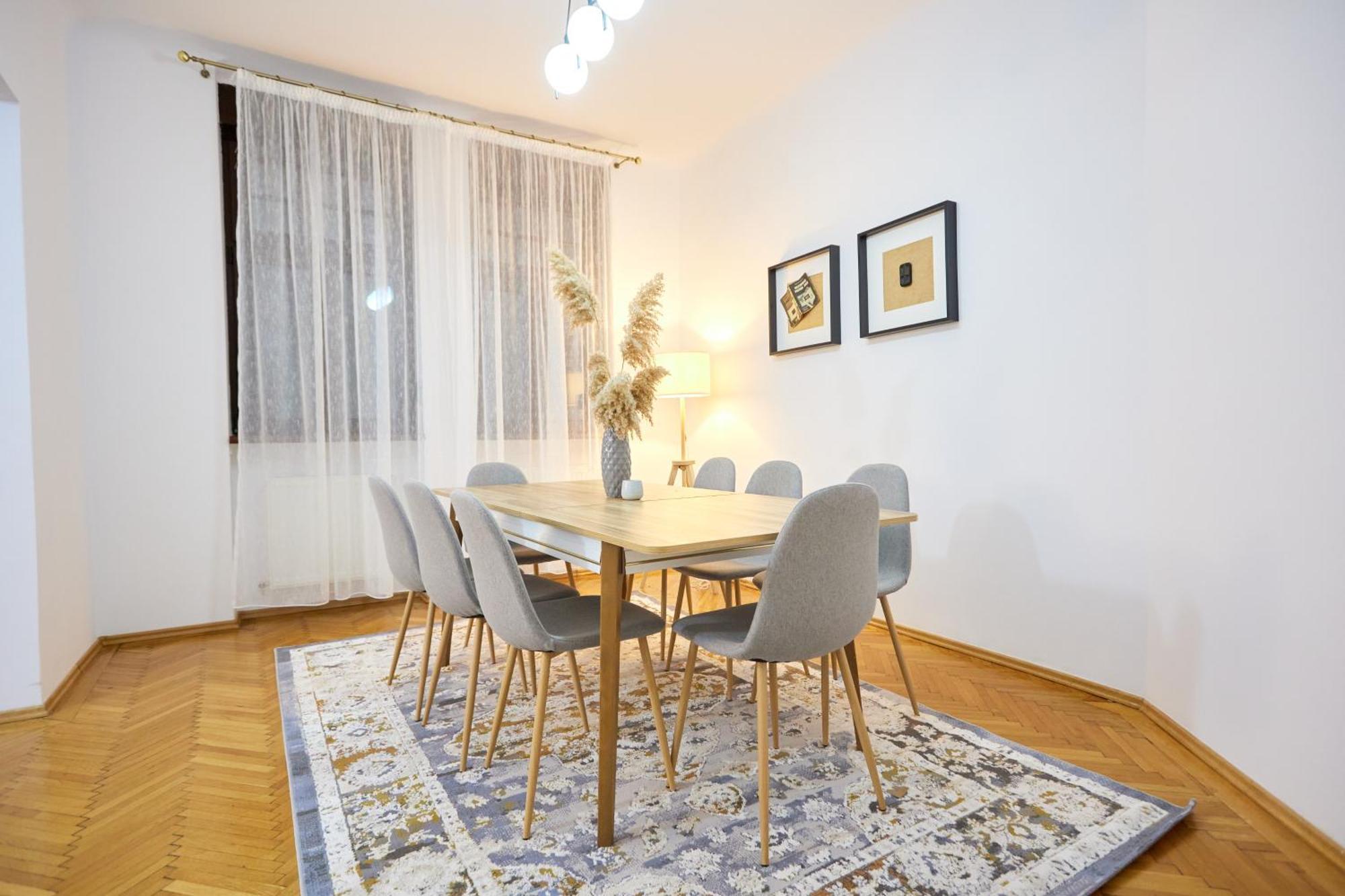 בוקרשט Caragiale Apartment מראה חיצוני תמונה