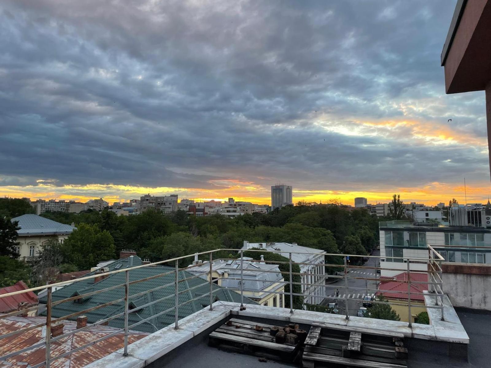 בוקרשט Caragiale Apartment מראה חיצוני תמונה